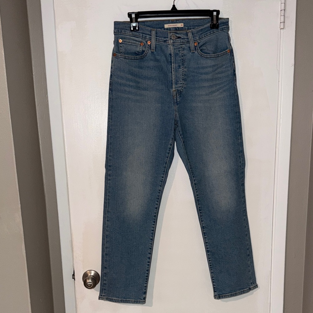 Levi’s Wedgie Straight Jeans - 30